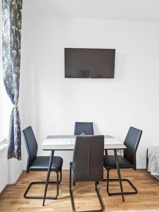 Tabor Strasse Apartment Wina Bagian luar foto
