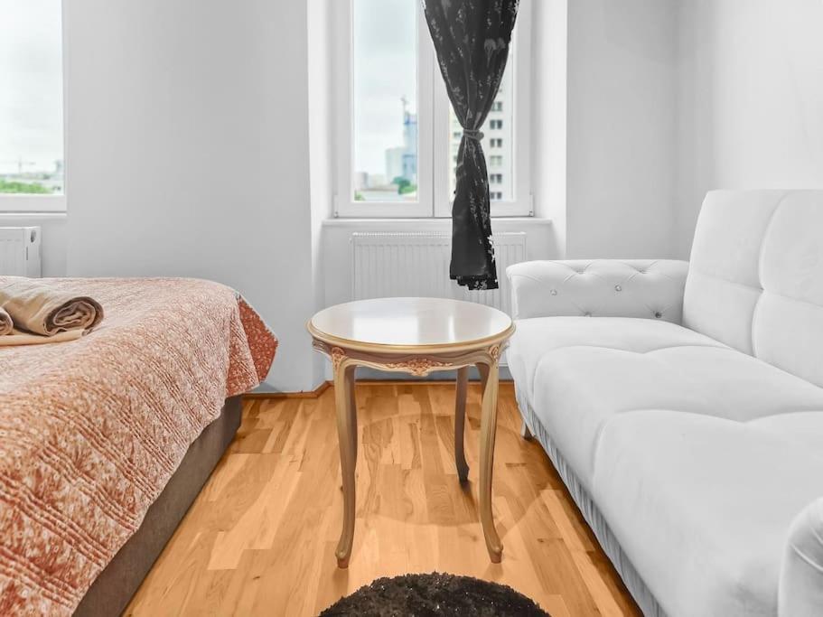 Tabor Strasse Apartment Wina Bagian luar foto